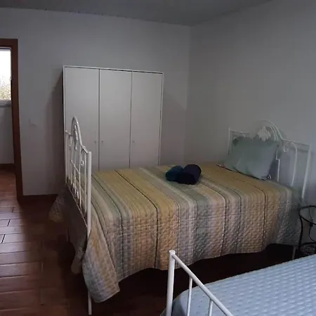 T2 - 45min Lisbon Holiday home Macussa